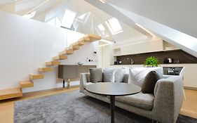 Soho Penthouse By Concept Apartments